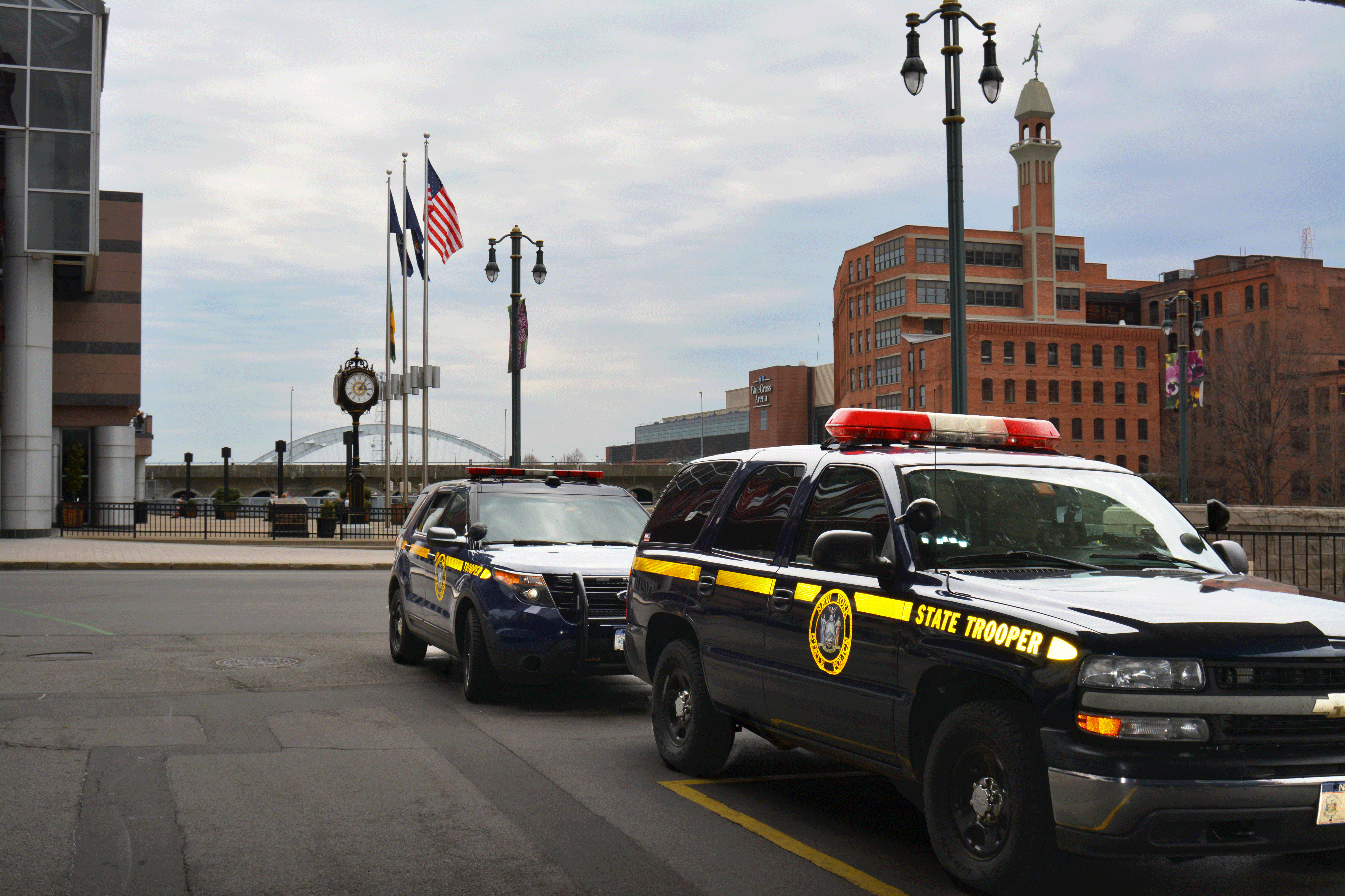cop-cars-in-downtown-rochester